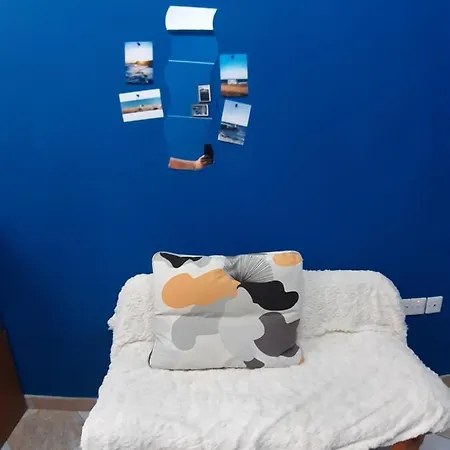 Blu *